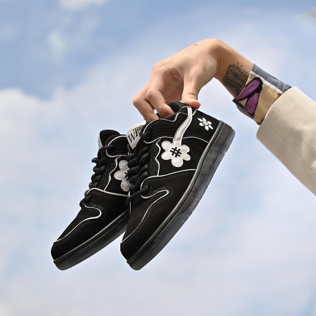 WTP "MAMBA" DREAM KICKS | REFLECTIVE BLACK