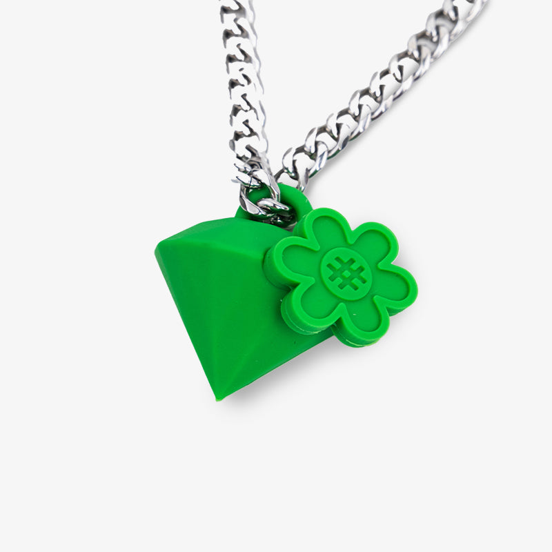 WTP "DIAMOND BLOOM" NECKLACE | CLOVER GREEN