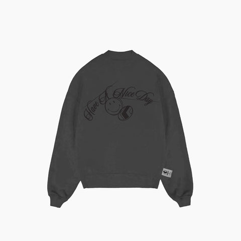 NU x Smiley Basic Sweater | Dusk